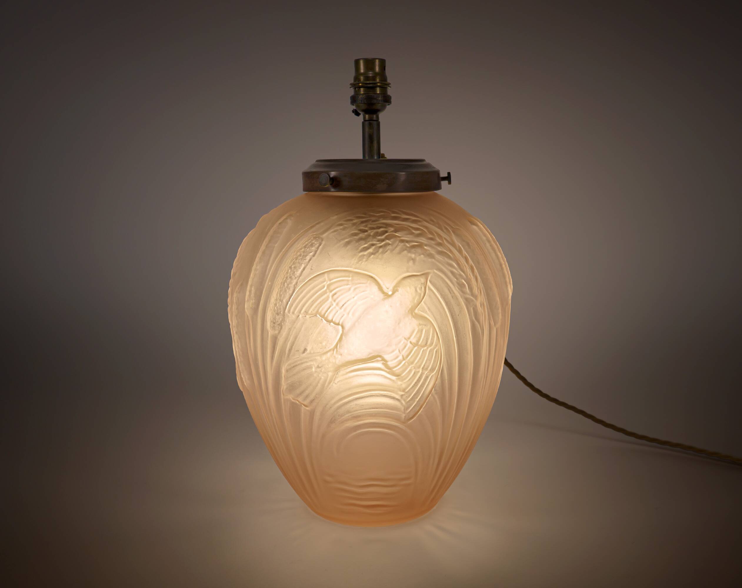 1930s British Jobling Art Deco Pink Matt Glass Table Lamp