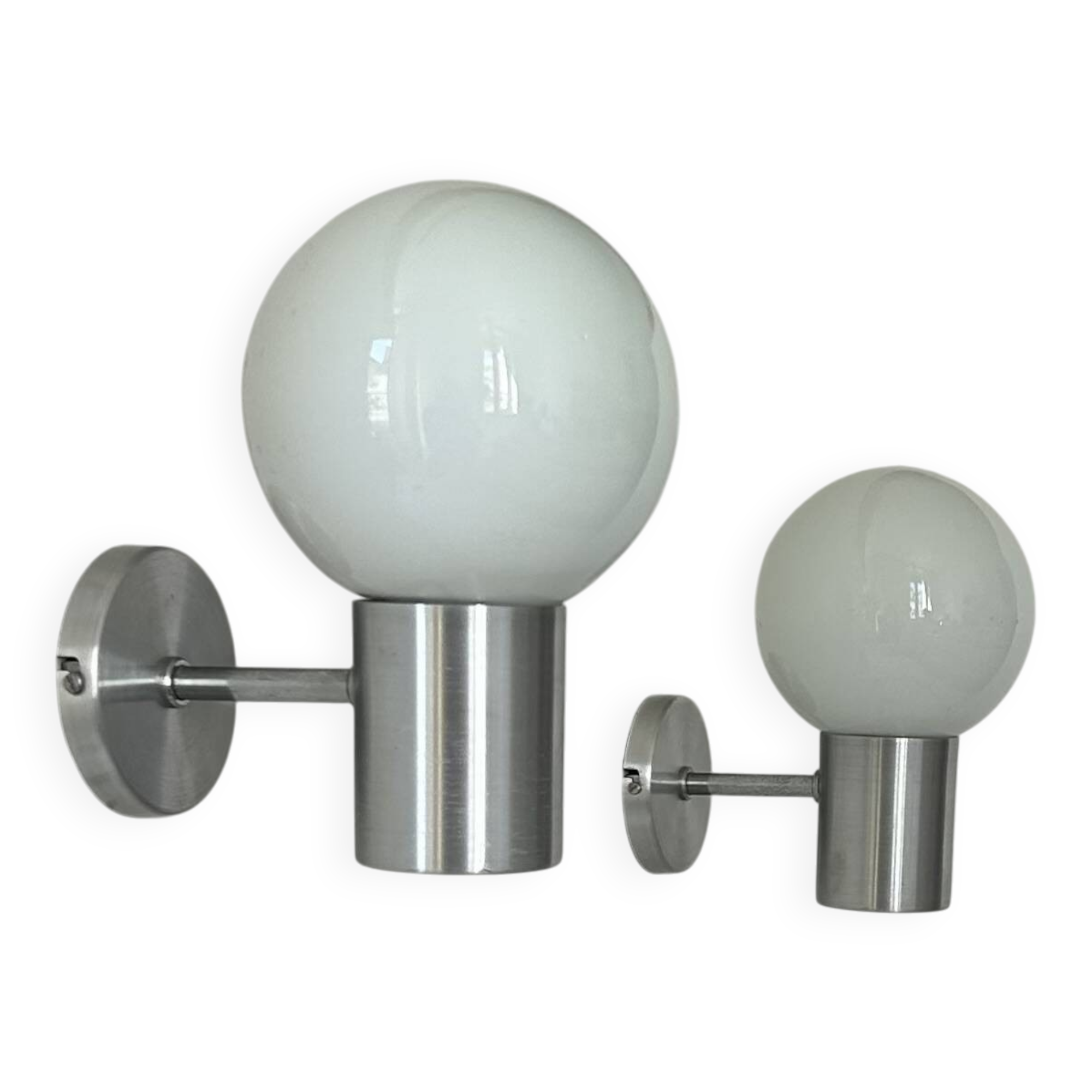 Pair of vintage wall lights, aluminum and opaline, France, 1980