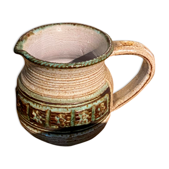 Giraud ceramic pitcher