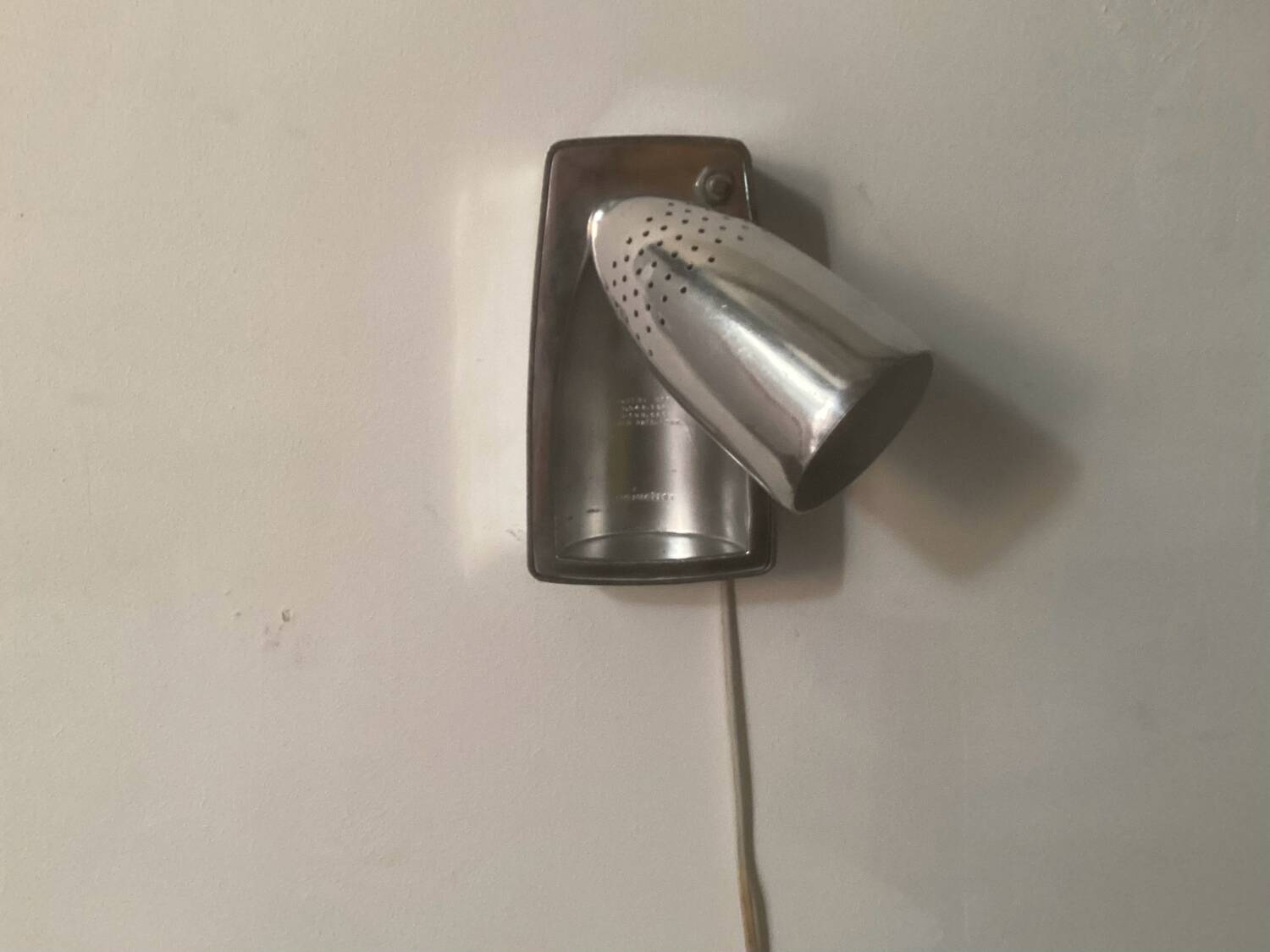 2 appliques murales industrielles aluminium design 1960