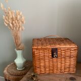 Small vintage wicker chest with clasp