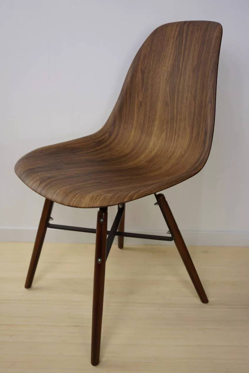 4 chairs in abs, wood and metal