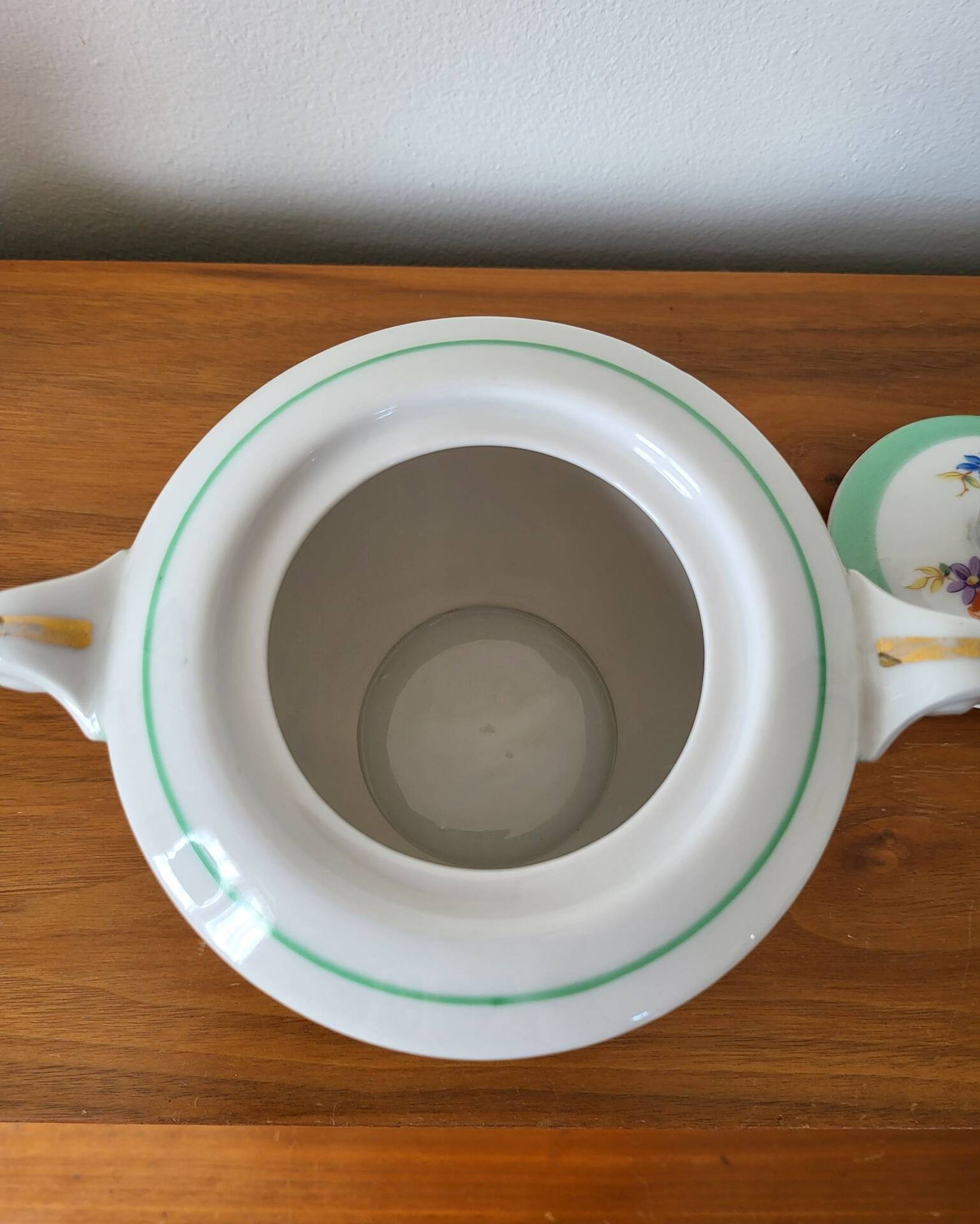 Covered pot, Limoges porcelain sugar bowl
