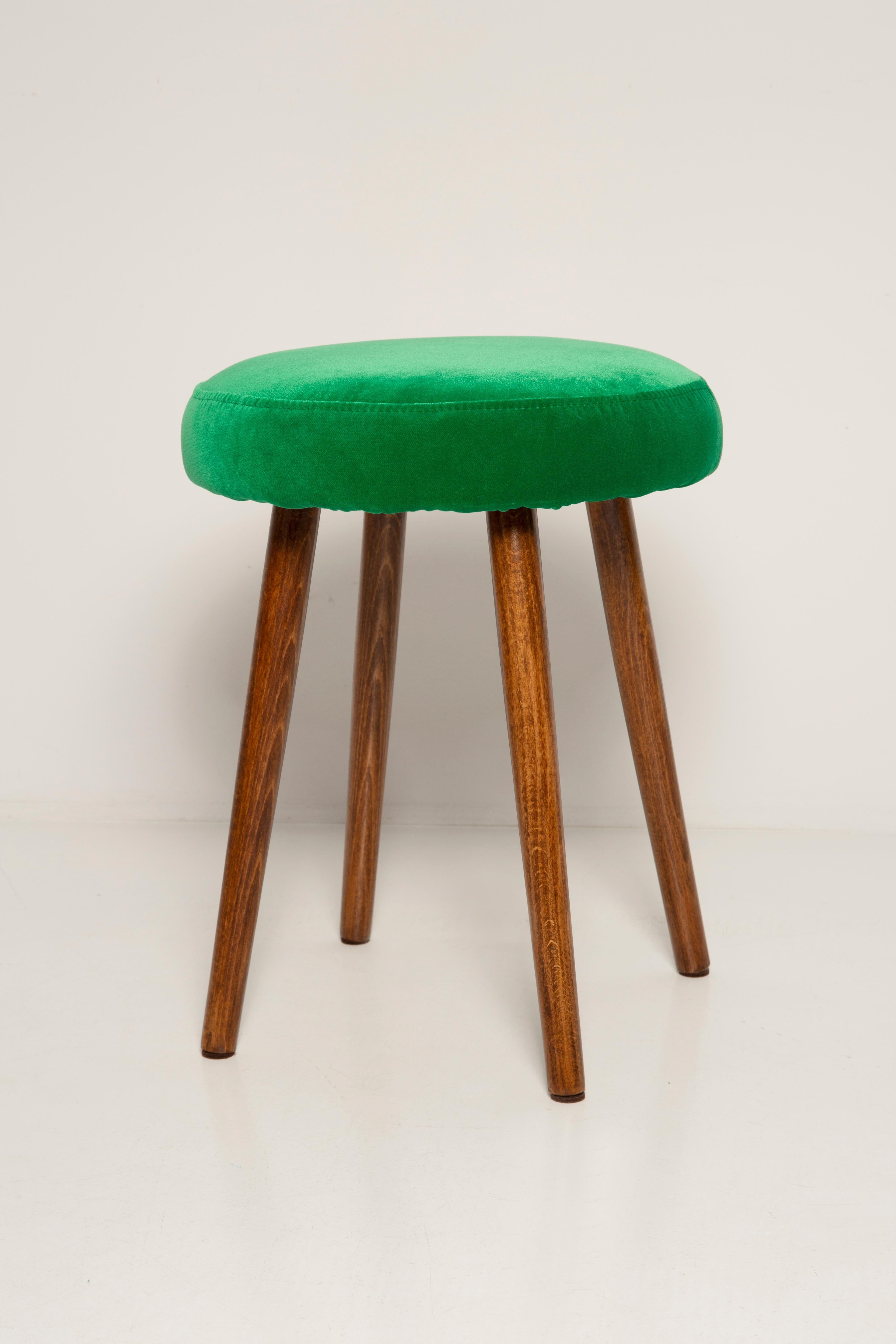 Mid-century green velvet stool, Europe, 1960s