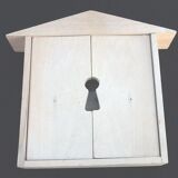 Wall key box Wooden maisonette