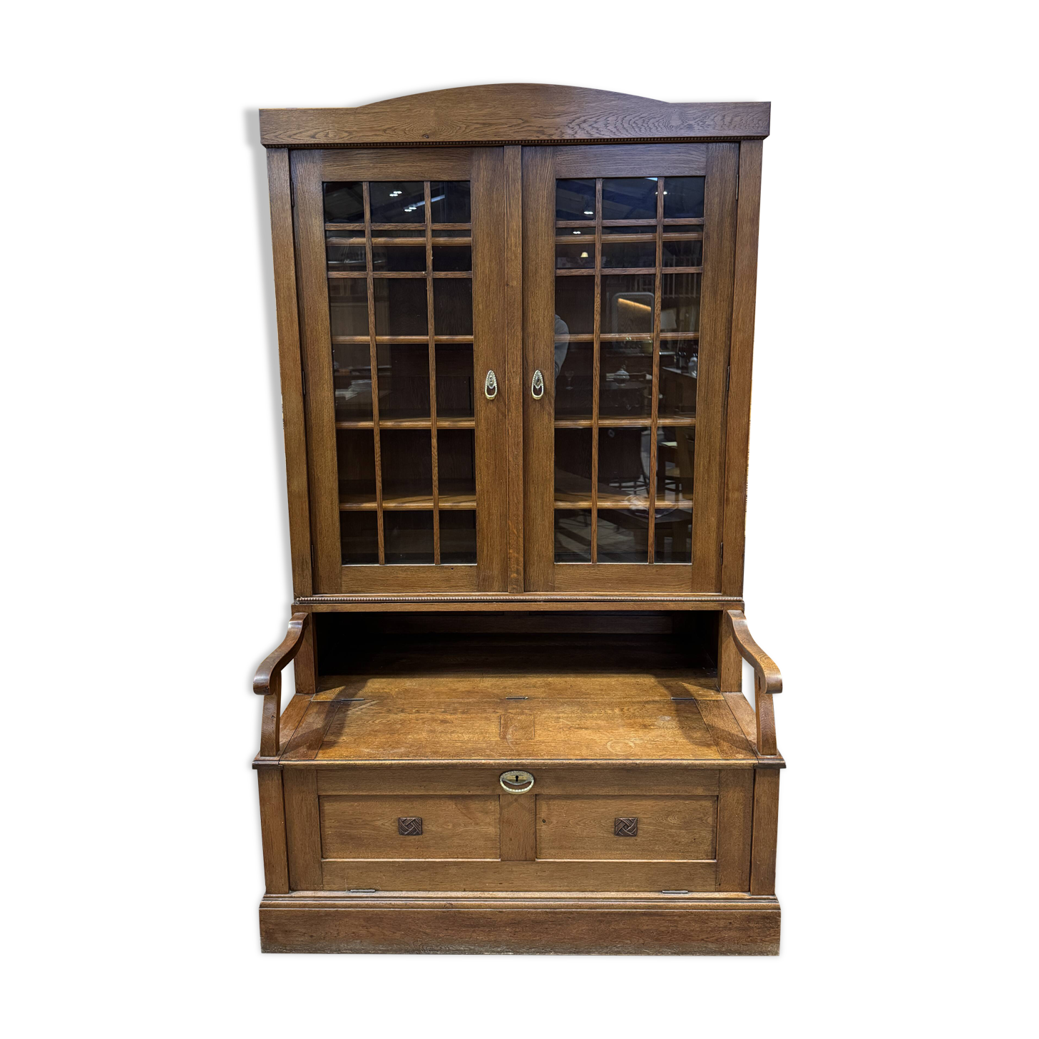 Solid oak entryway furniture