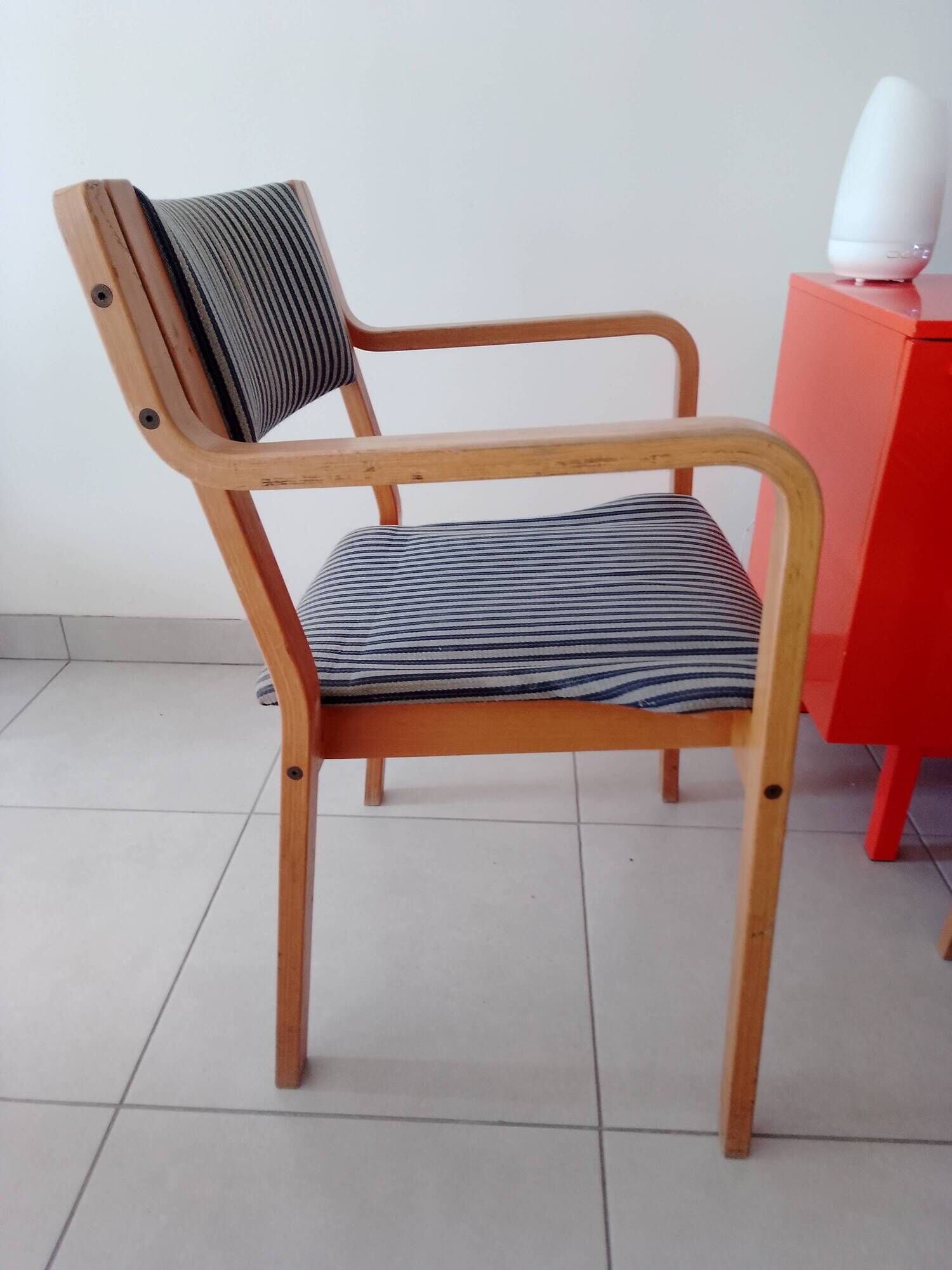 Set of 4 Scandinavian chairs Sweden Skandi Form 1981