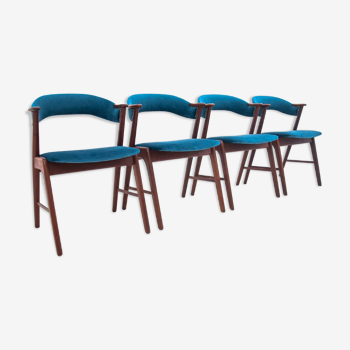 Quatre chaises bleues de salle à manger, conception danoise
