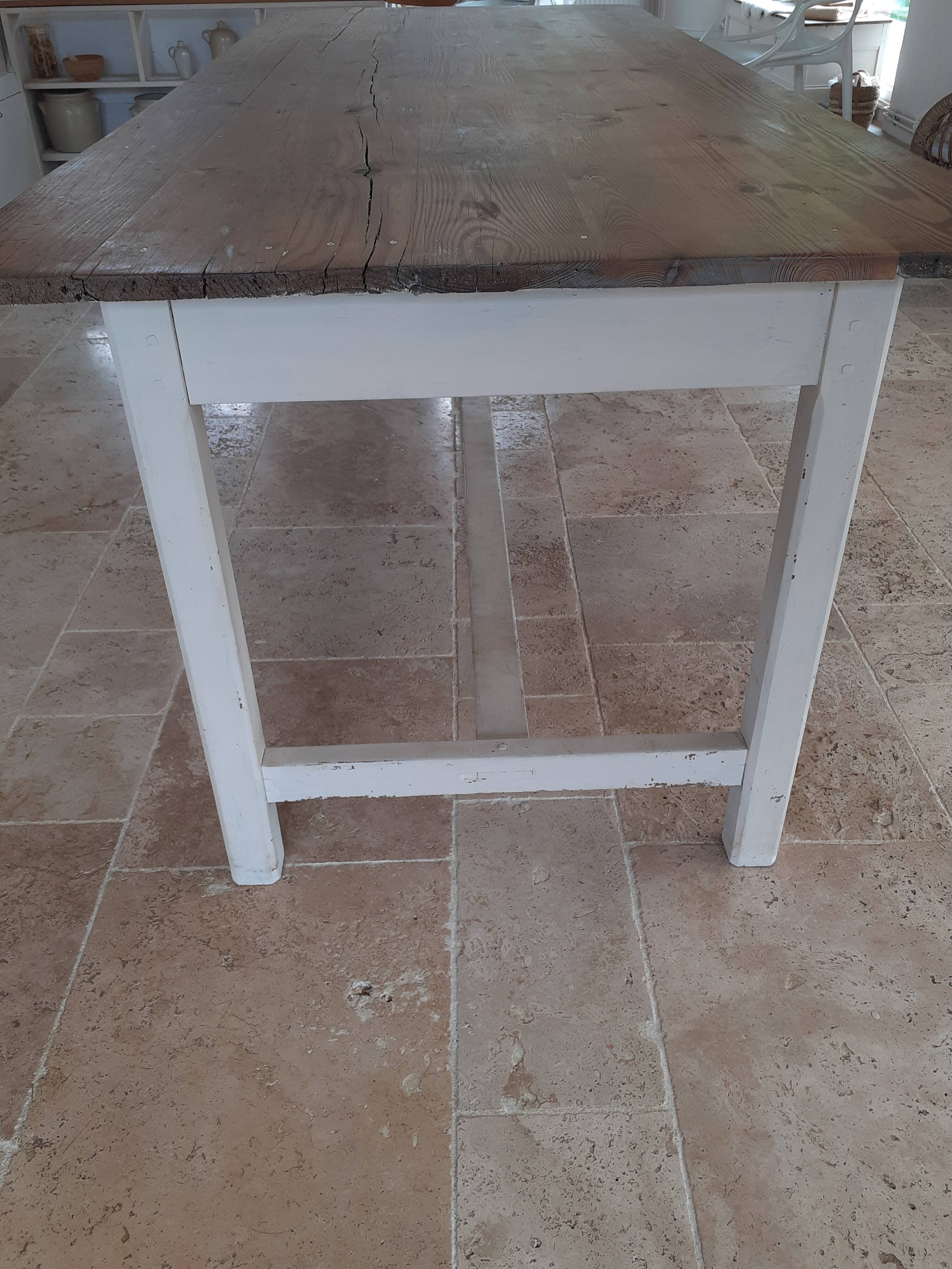 Farmhouse table