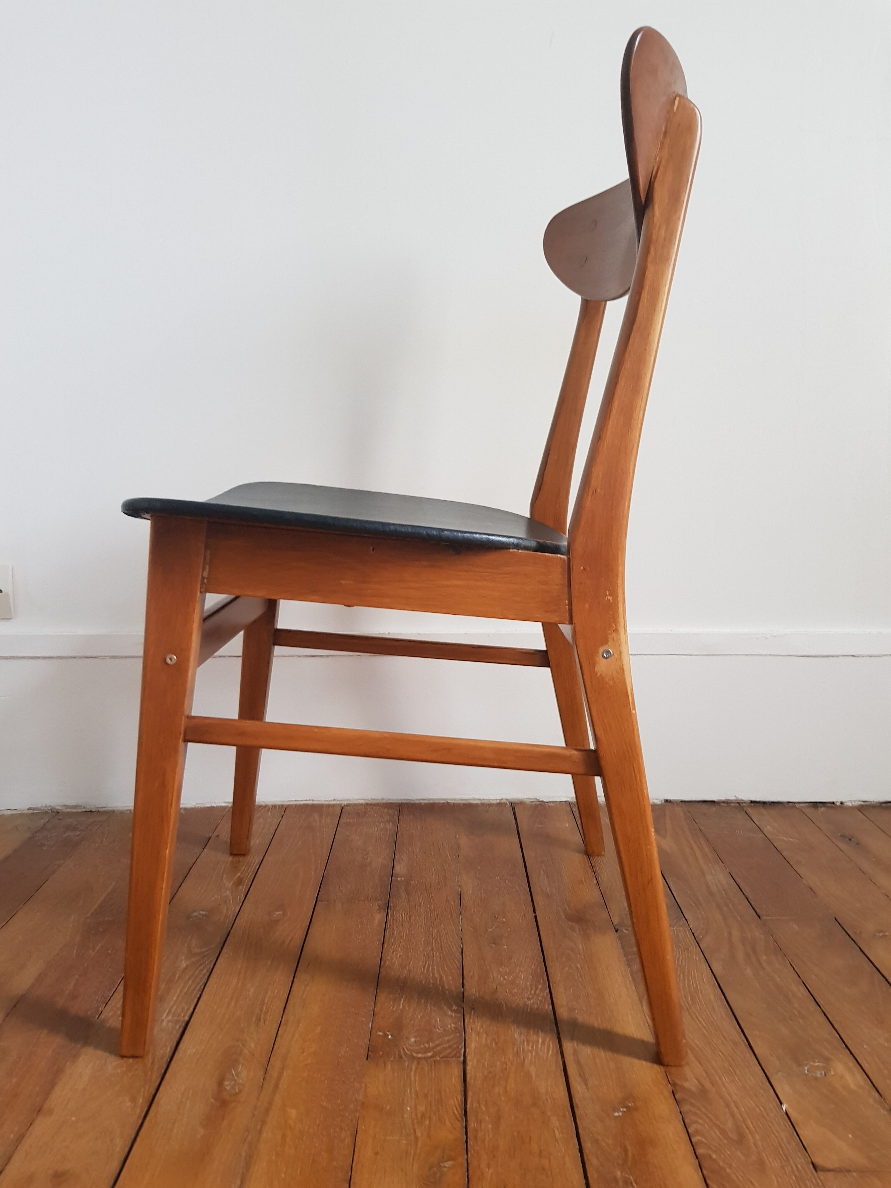 Scandinavian chair