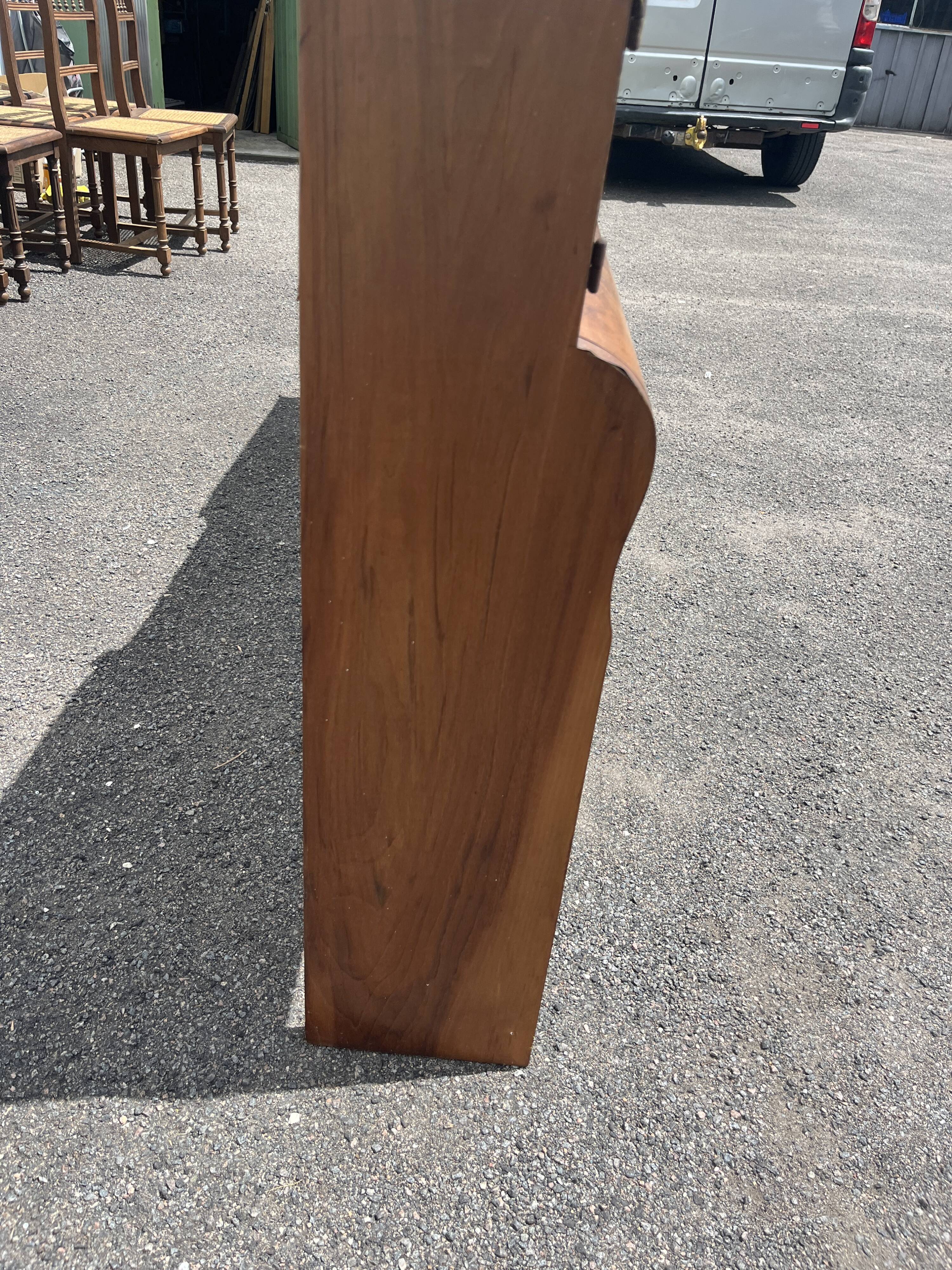 Art Deco Console Headboard in Walnut Veneer – 1930s
