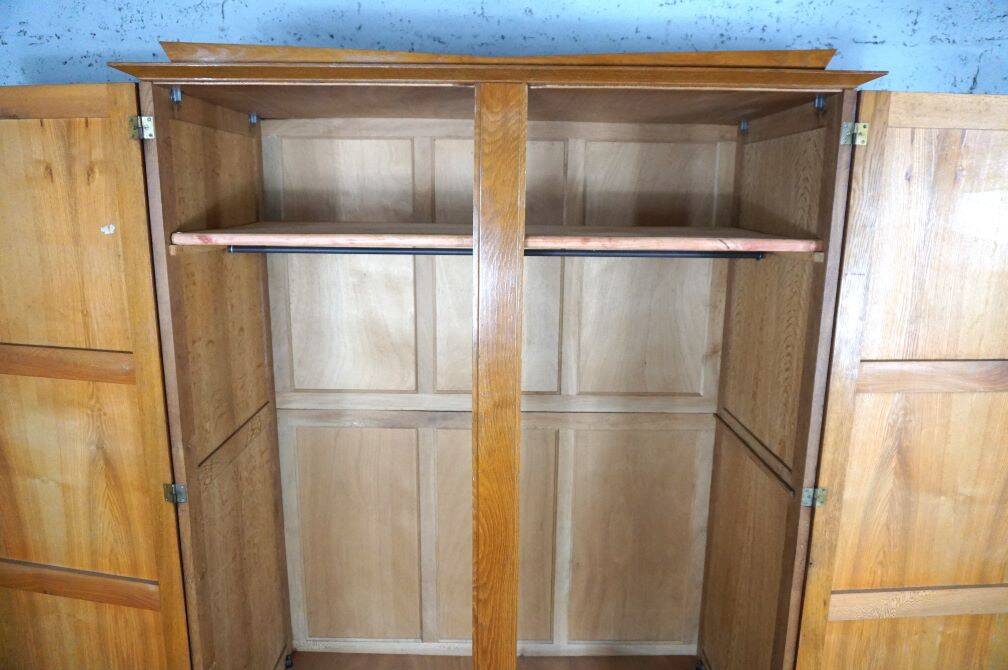 Vintage two-door wardrobe from the 50s, easy to assemble