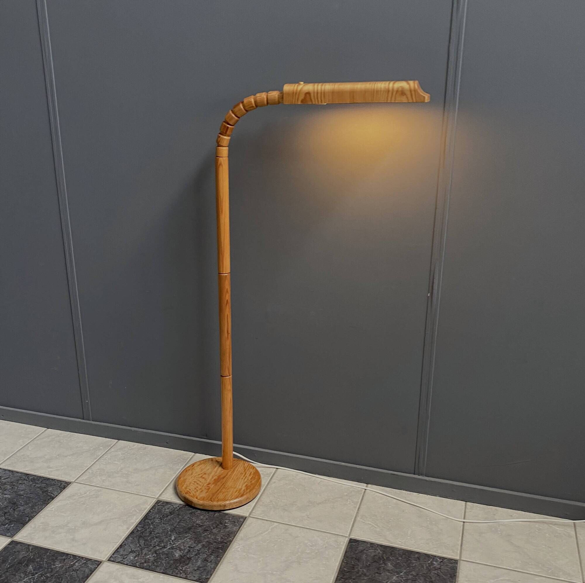 Floor lamp by Solbackens Svarveri from Sewden model 1001