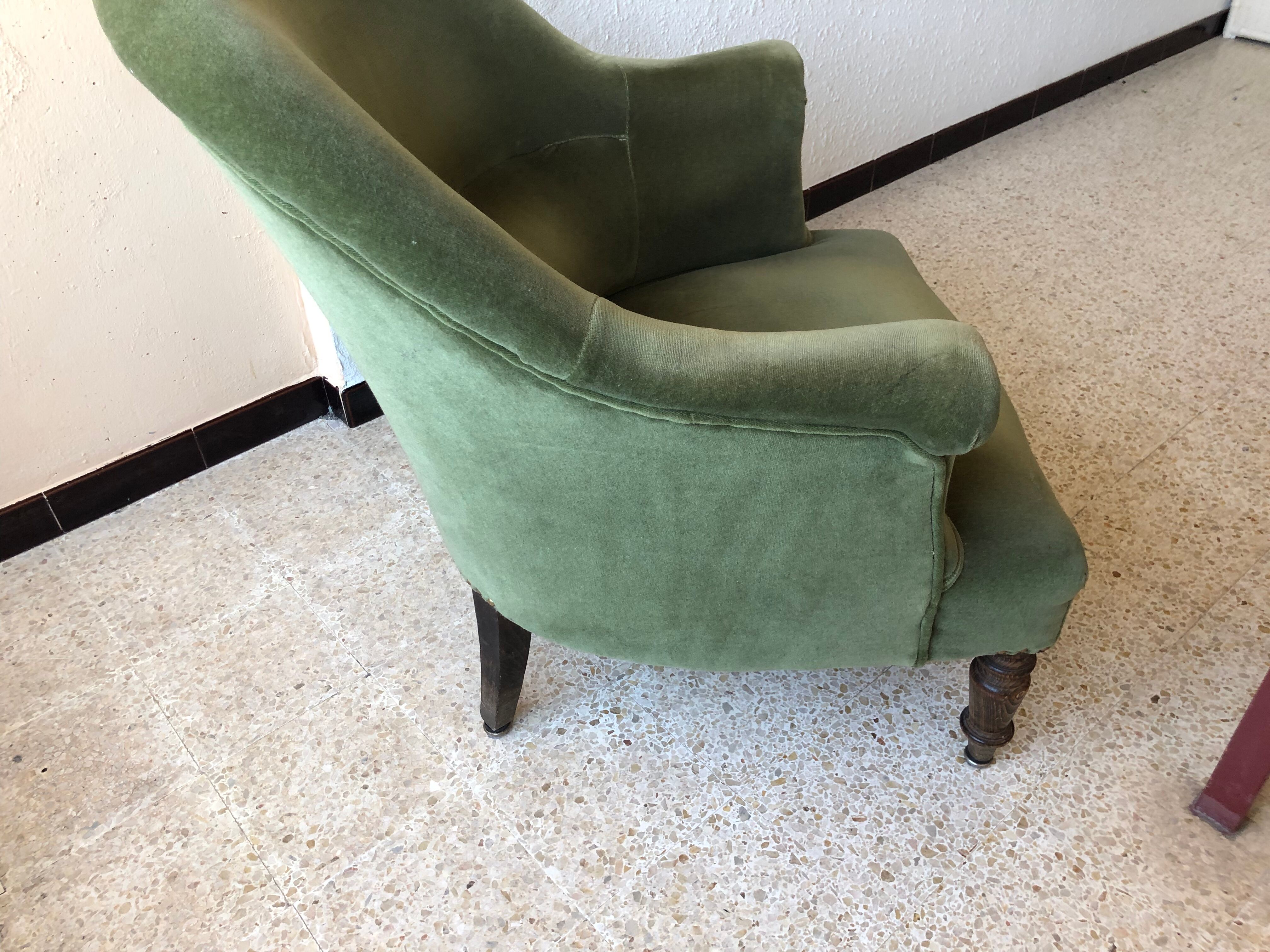 Toad armchair in green velvet
