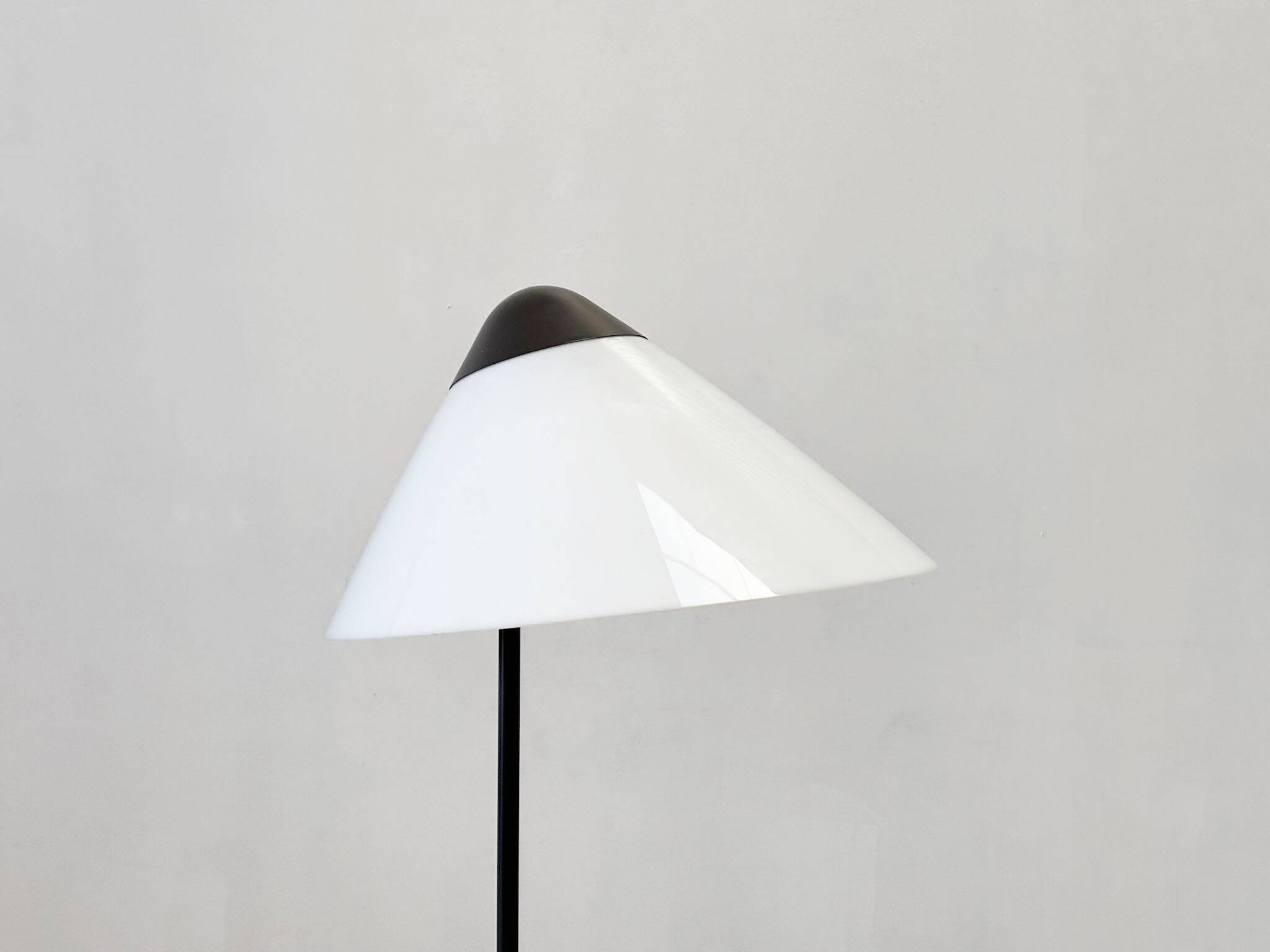 Hans Wegner Opala floor lamp for Louis Poulsen