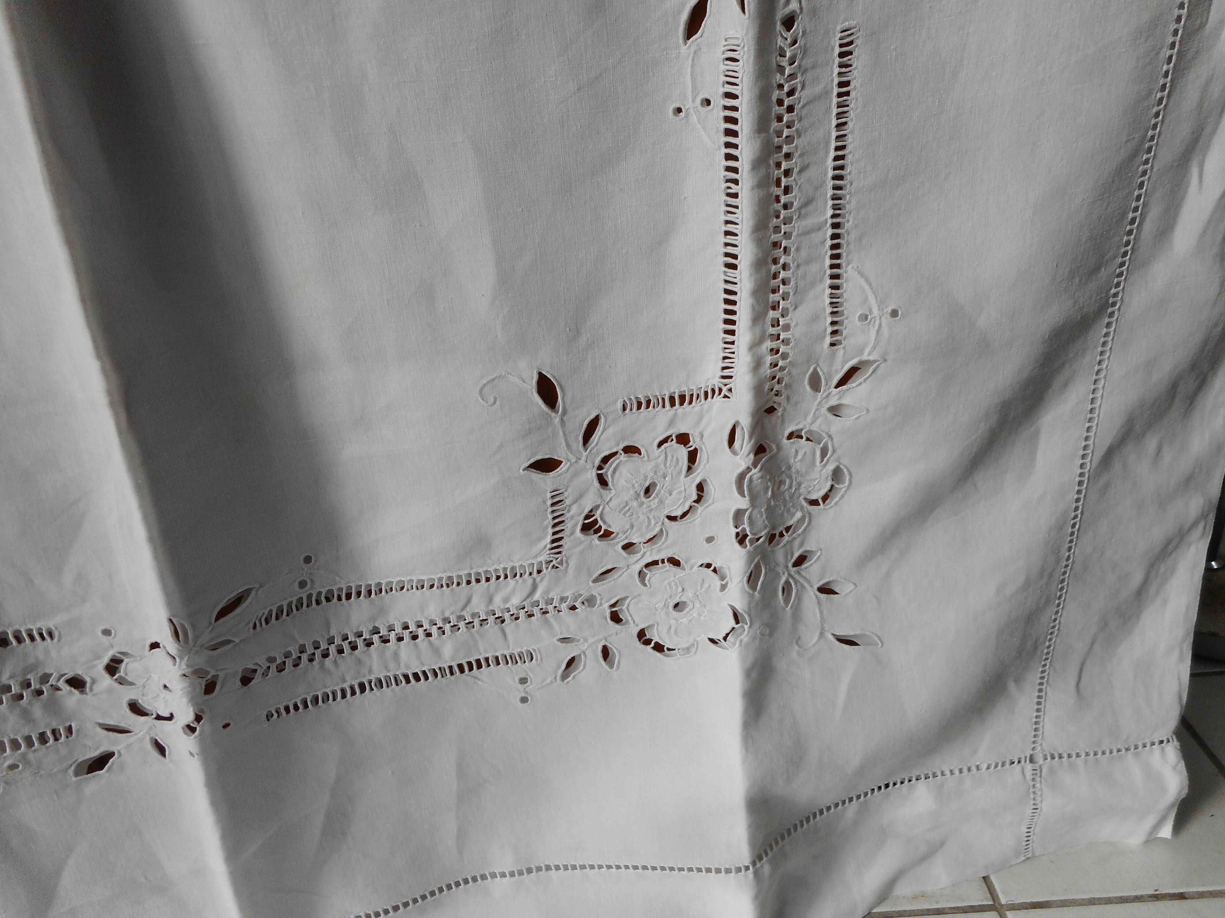 Embroidered linen old cloth