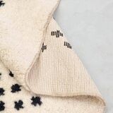 Handmade pure wool rug, size 140 x 260 cm.