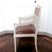 Fauteuil canné de style Louis XV bois laqué