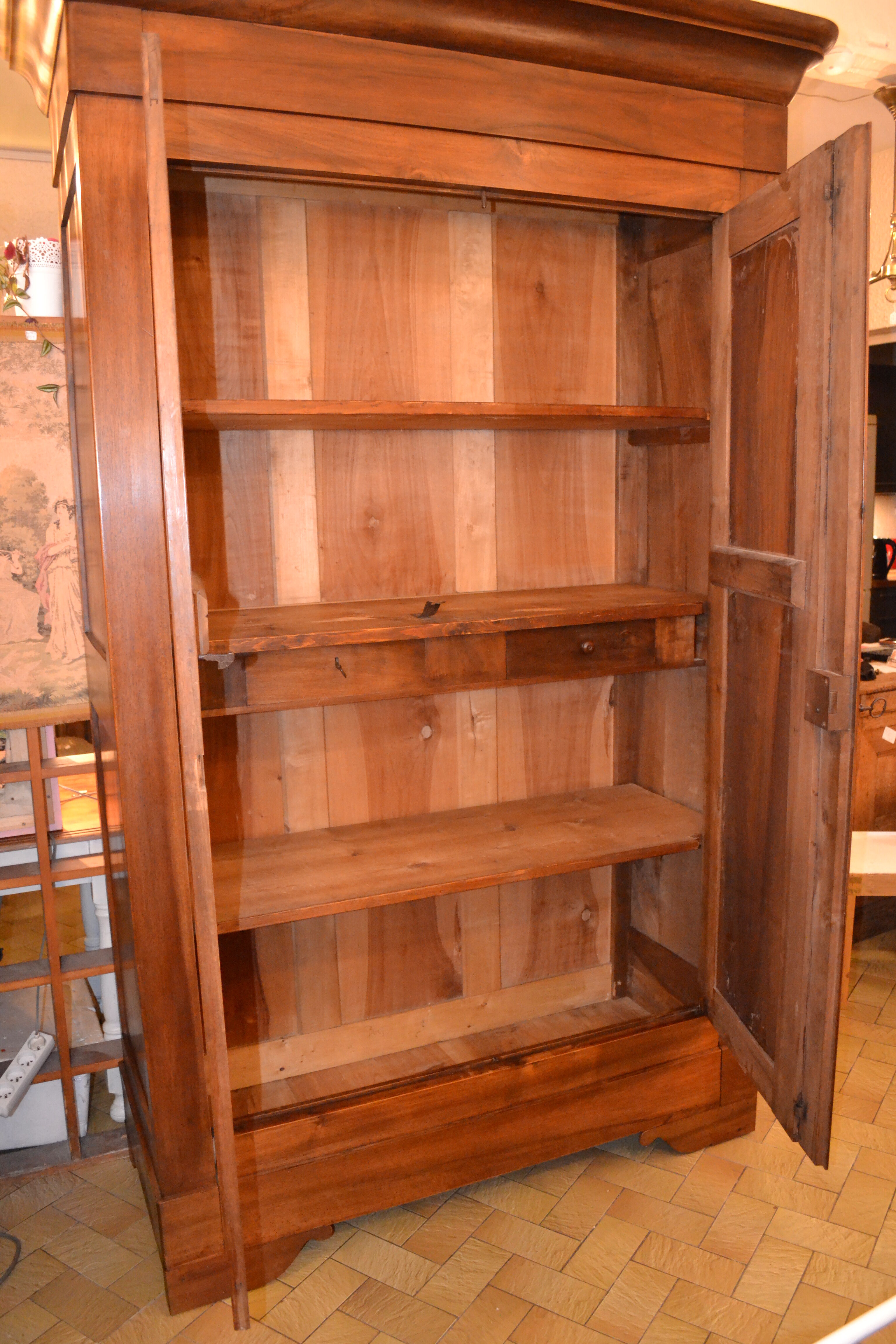 Louis Philippe wardrobe