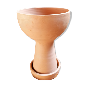 Terracotta planter with saucer