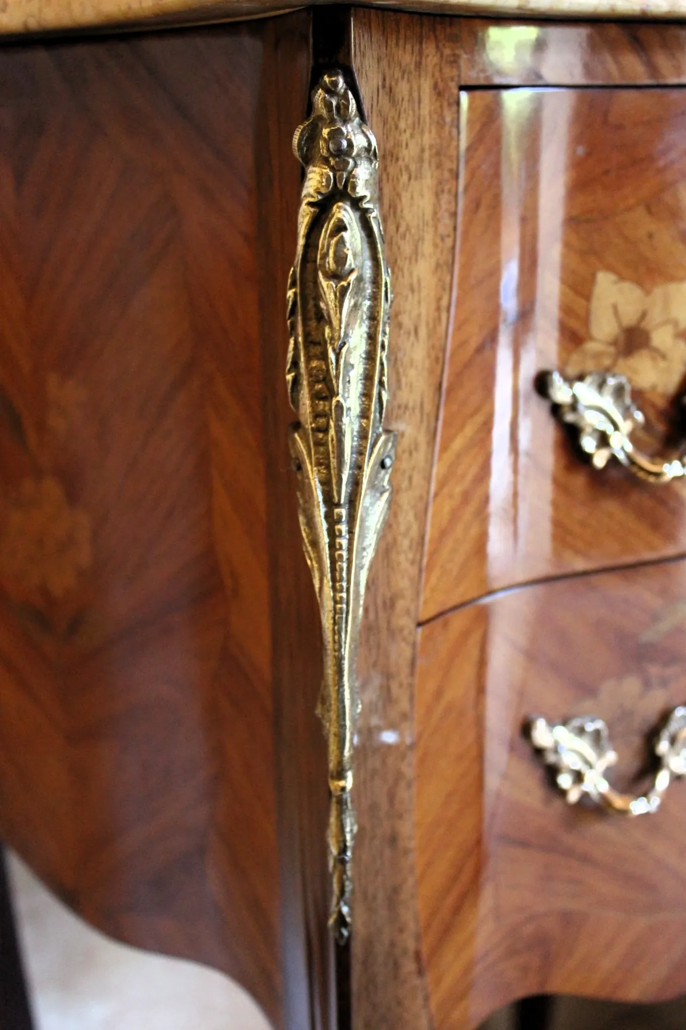 Louis XV style bedside table in marquetry rosewood
