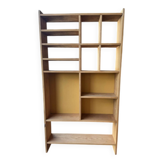 Etagère en bois brut