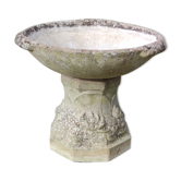 Old bird bath/Medici in reconstituted stone