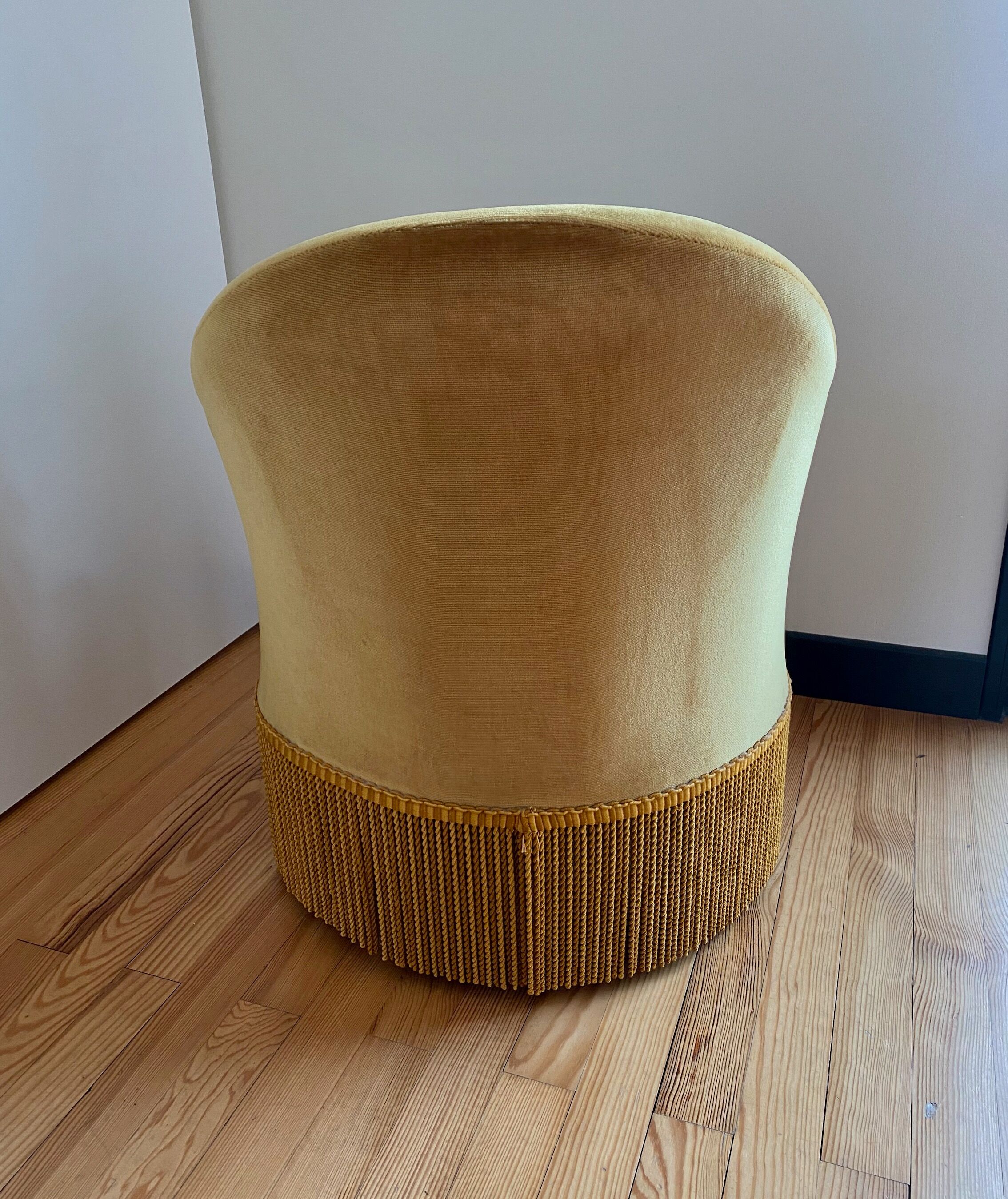 Vintage golden yellow toad armchair
