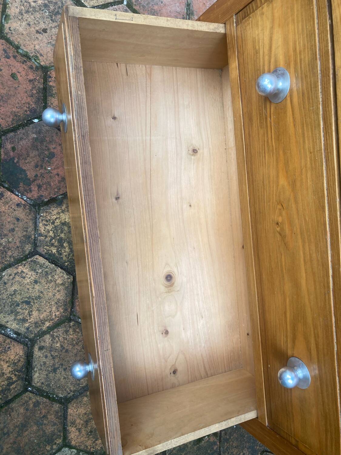 Vintage pine chest of drawers
