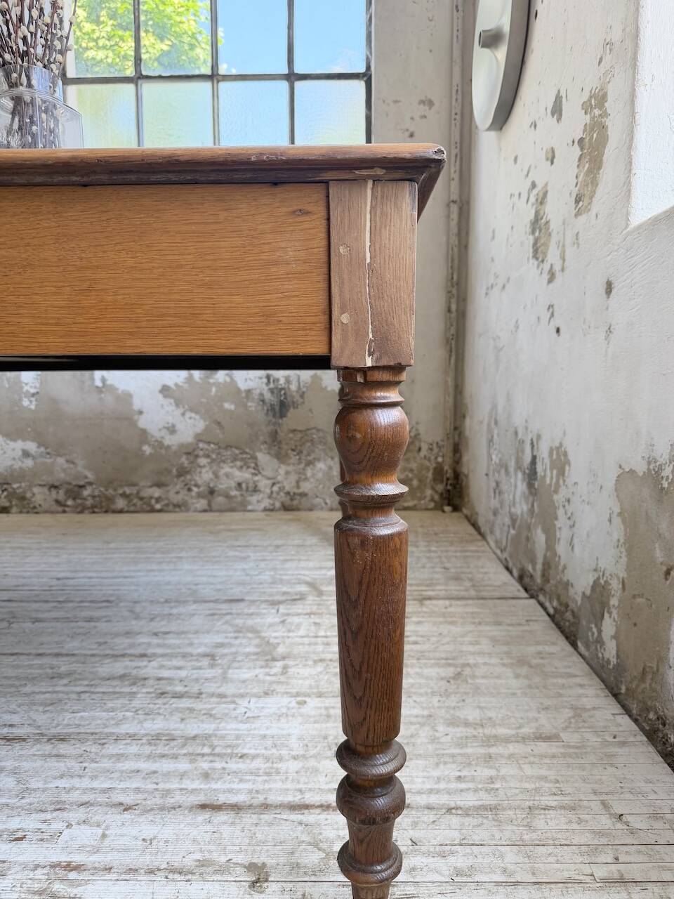 Grande table de ferme XL chêne « carrée » conférence 1950
