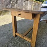 Grande table de ferme en noyer
