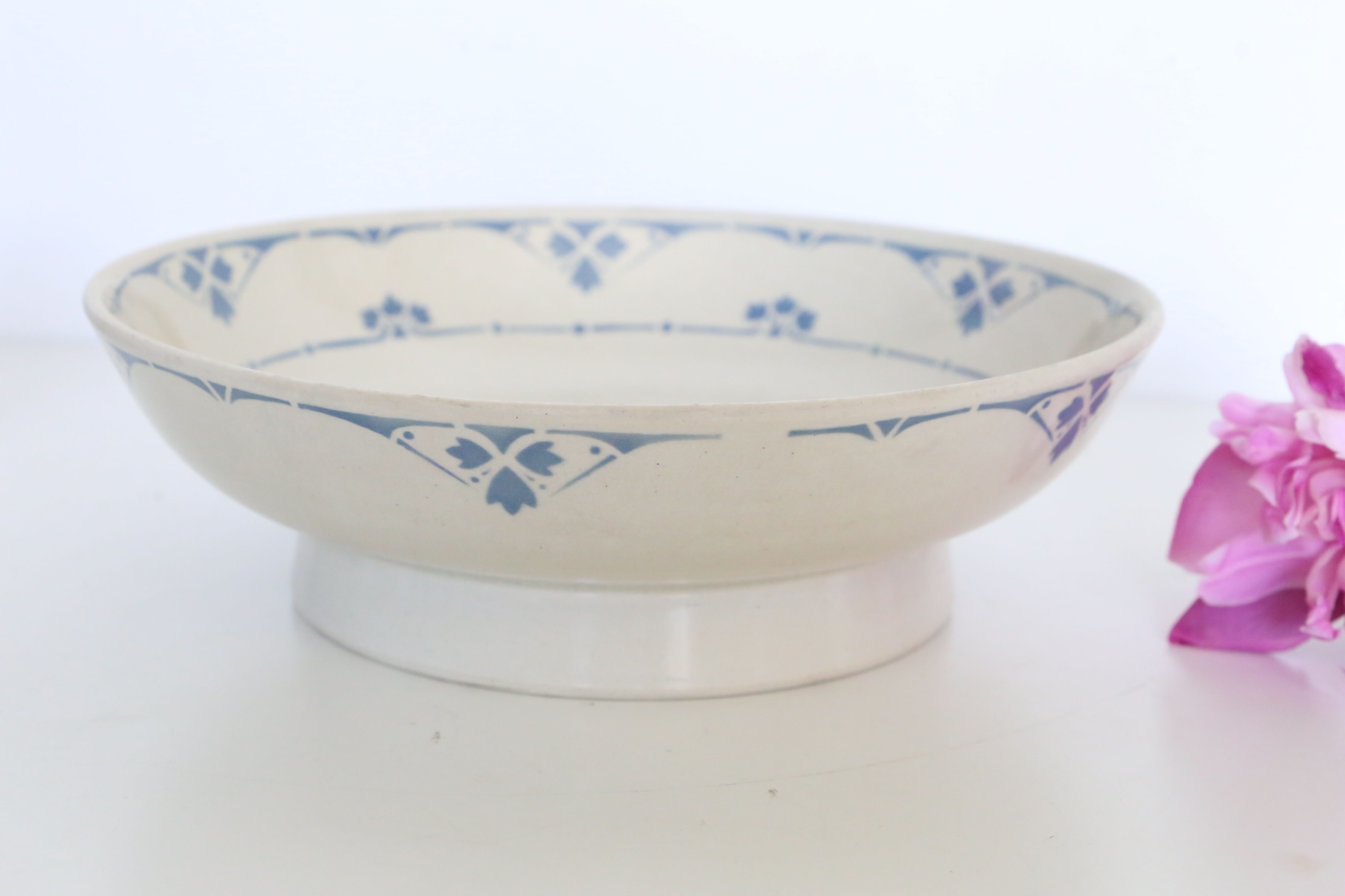 Fruit bowl, dish on pedestal, Luneville, Vintage