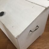 Former asymmetrical chest