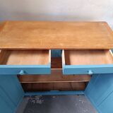 Buffet parisien bleu