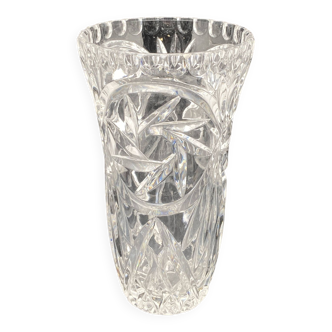 Chiseled glass vase