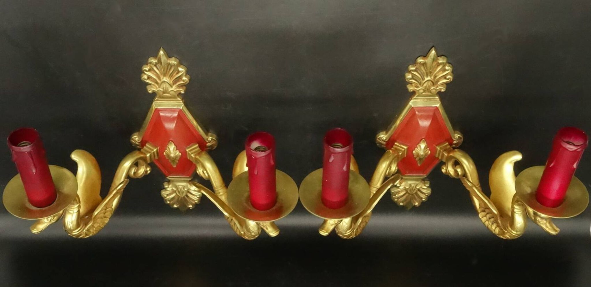 Pair of Empire style wall sconces with swans from Petitot - bronze & bordeaux patina.