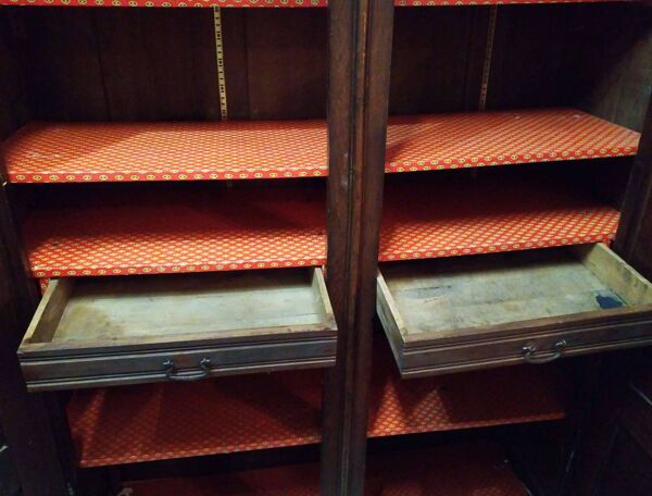 Armoire ancienne