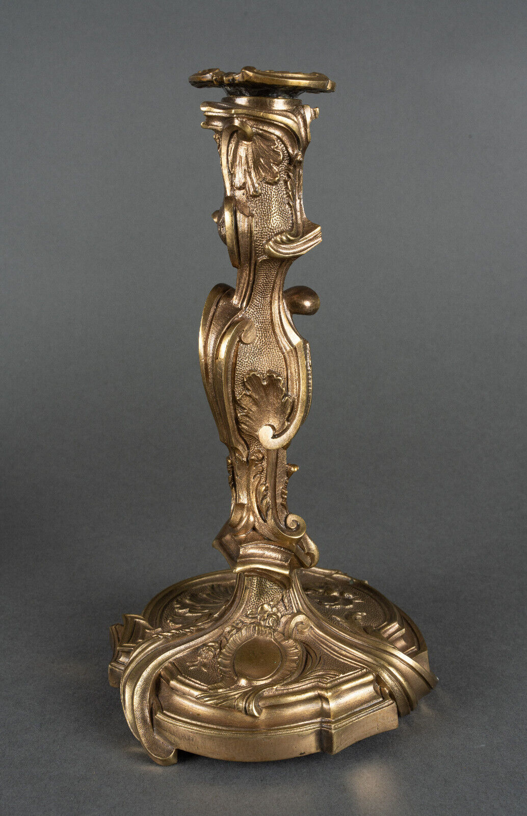 Pair of candlesticks xixth louis xiv ornamentation shells gilded bronze