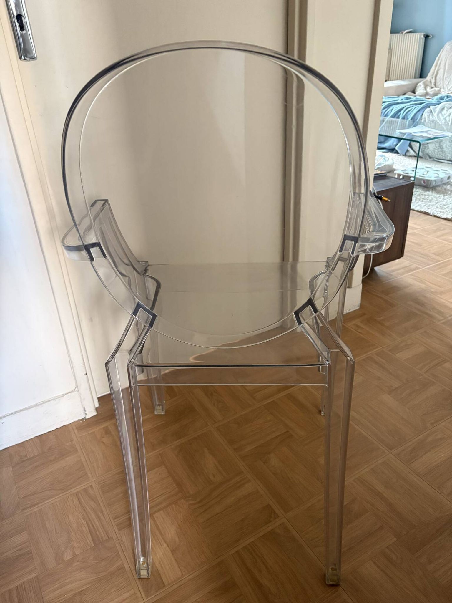 Chaise Louis Ghost cristal Kartell