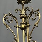 Lustre de style Louis XV. Bronze massif, cristal.