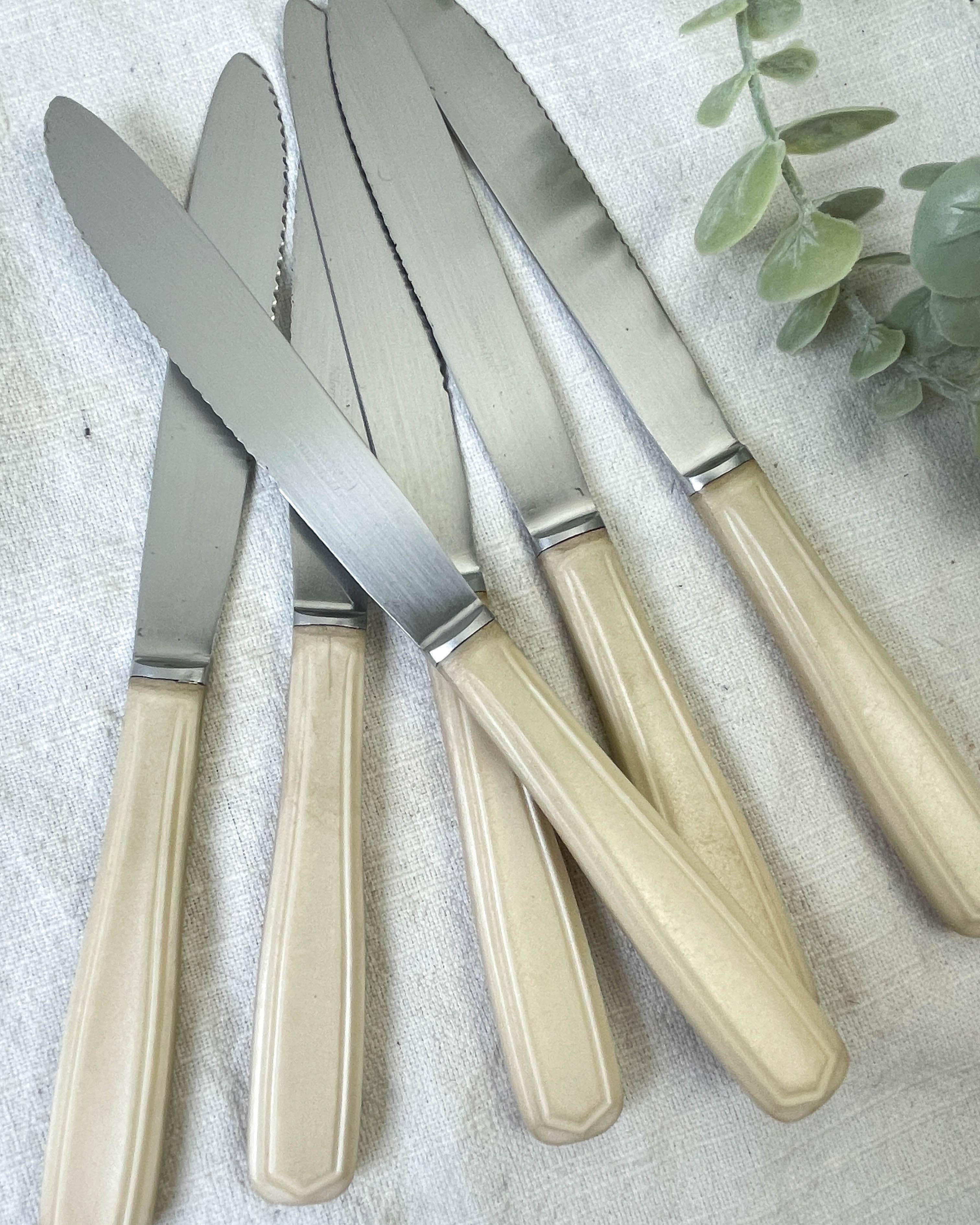 6 vintage Bakelite ivory knives France