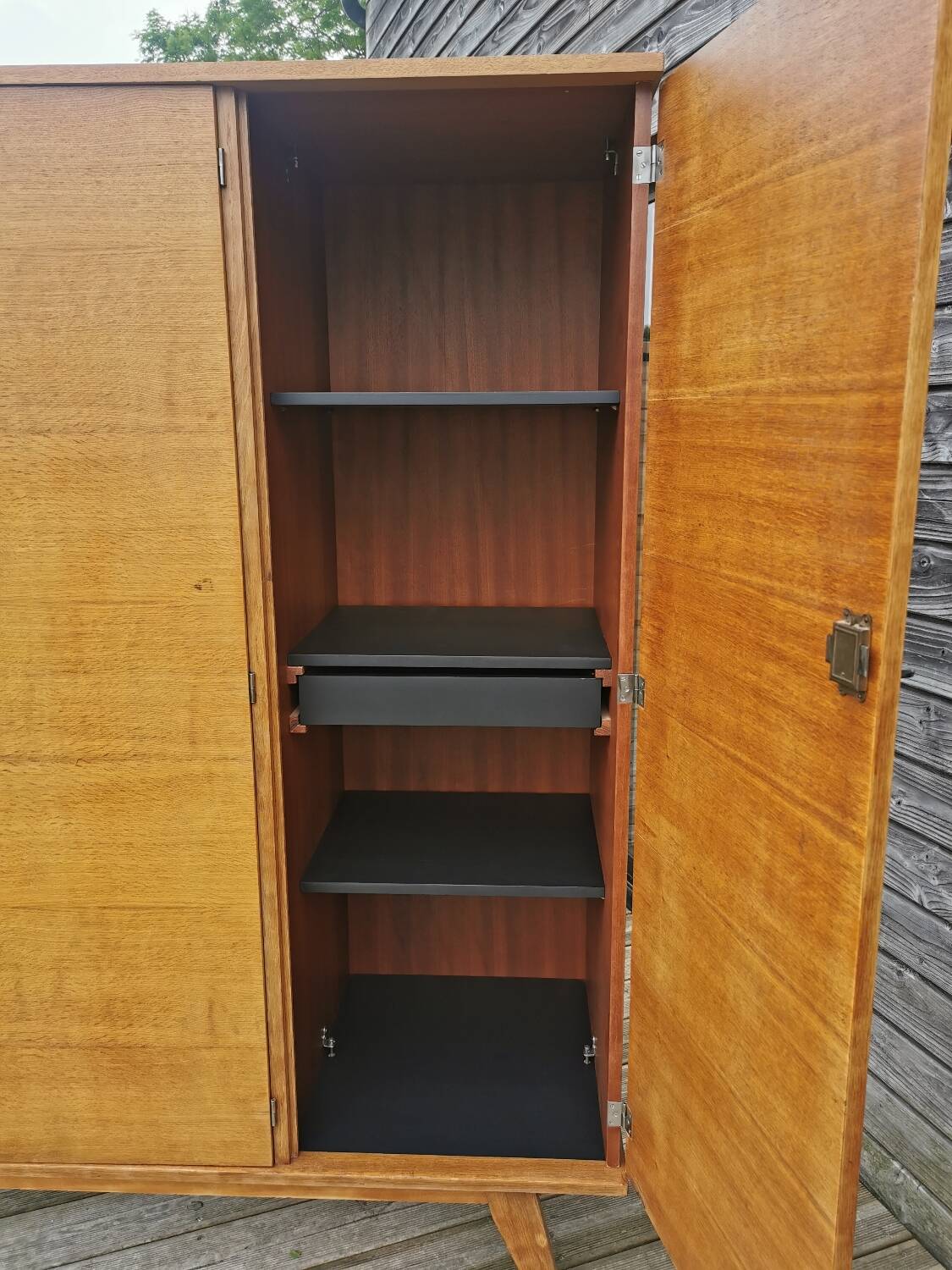 Vintage dressing cabinet