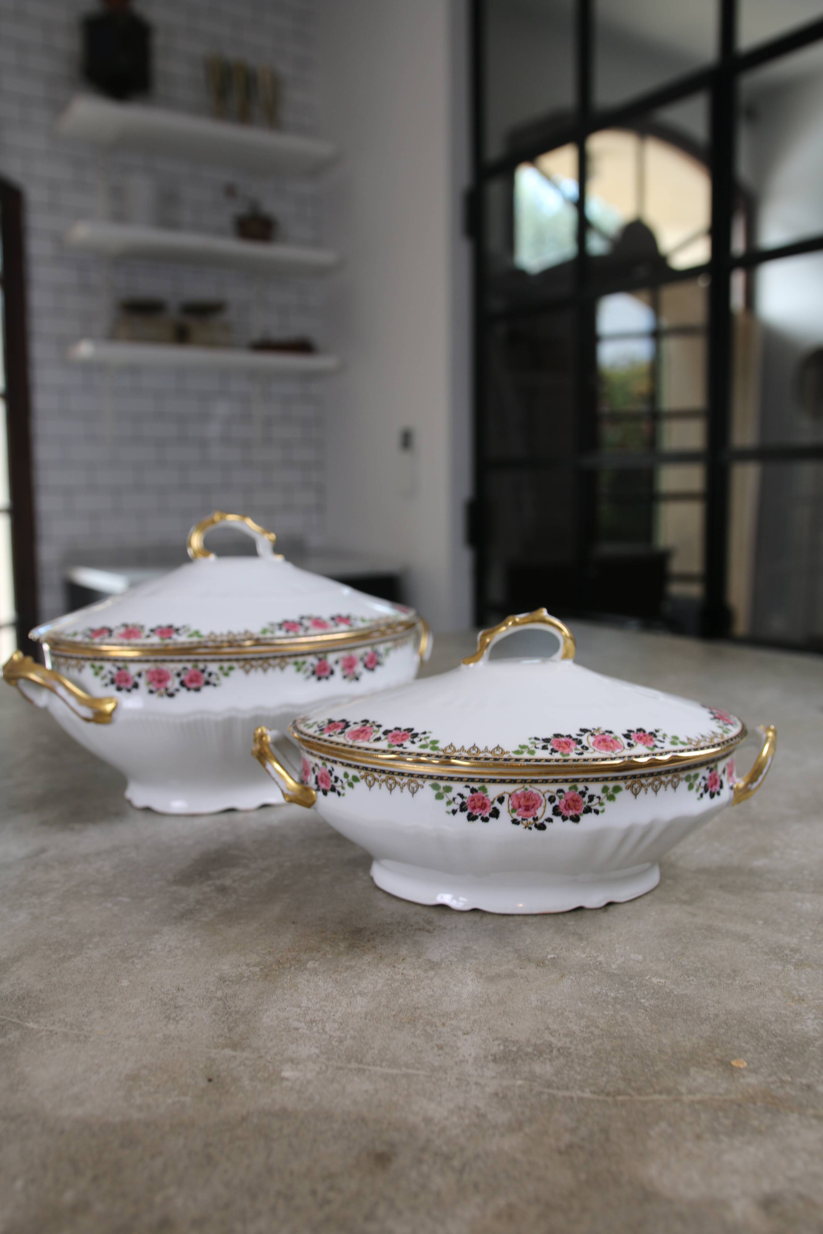 66-piece Limoges porcelain service, mid-20th century