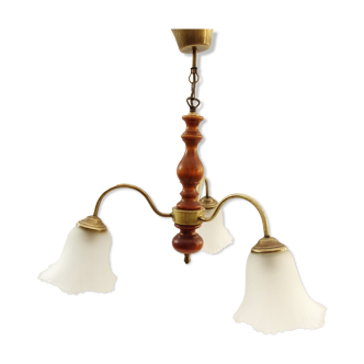 3-branched chandelier in opaque glass