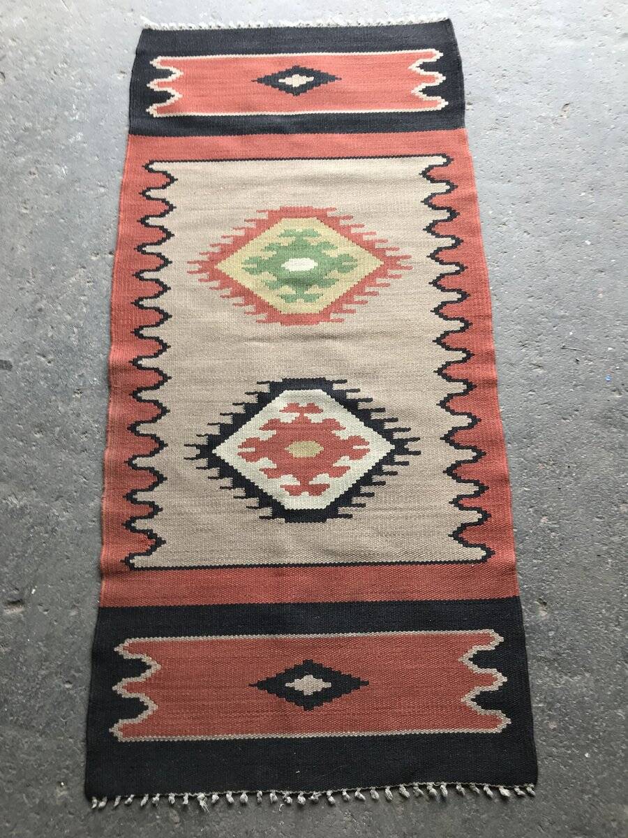 Mid-Century brown runner rug in flatweave kilim fabric, geometric patterns 127x59 cm