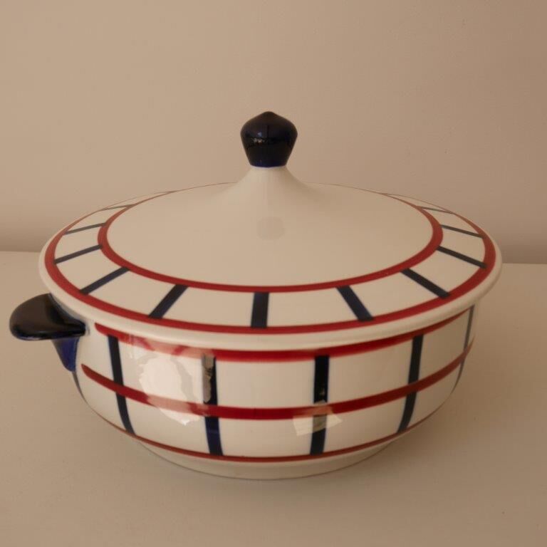 Vegetable or soup bowl, HBCM Montereau