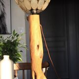 Lampe bois d'olivier et nacre