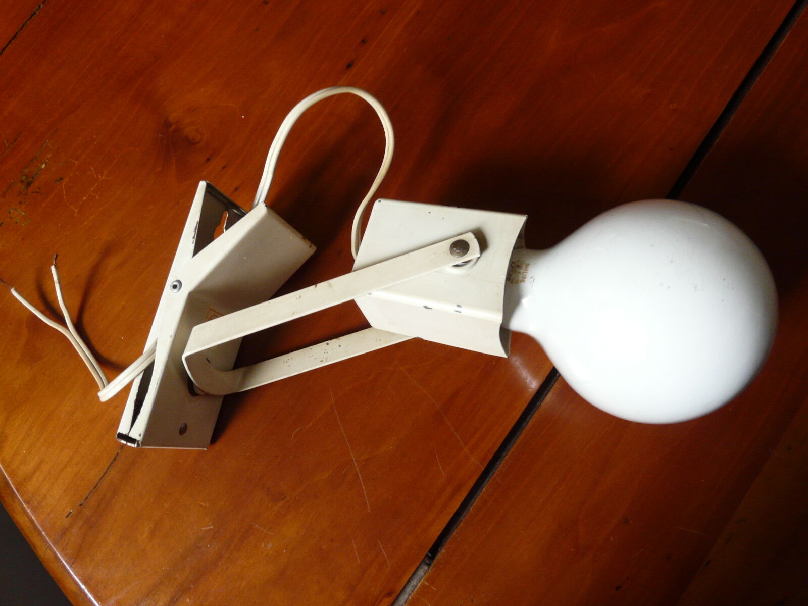 vintage spot lamp Lita clip with its bulb