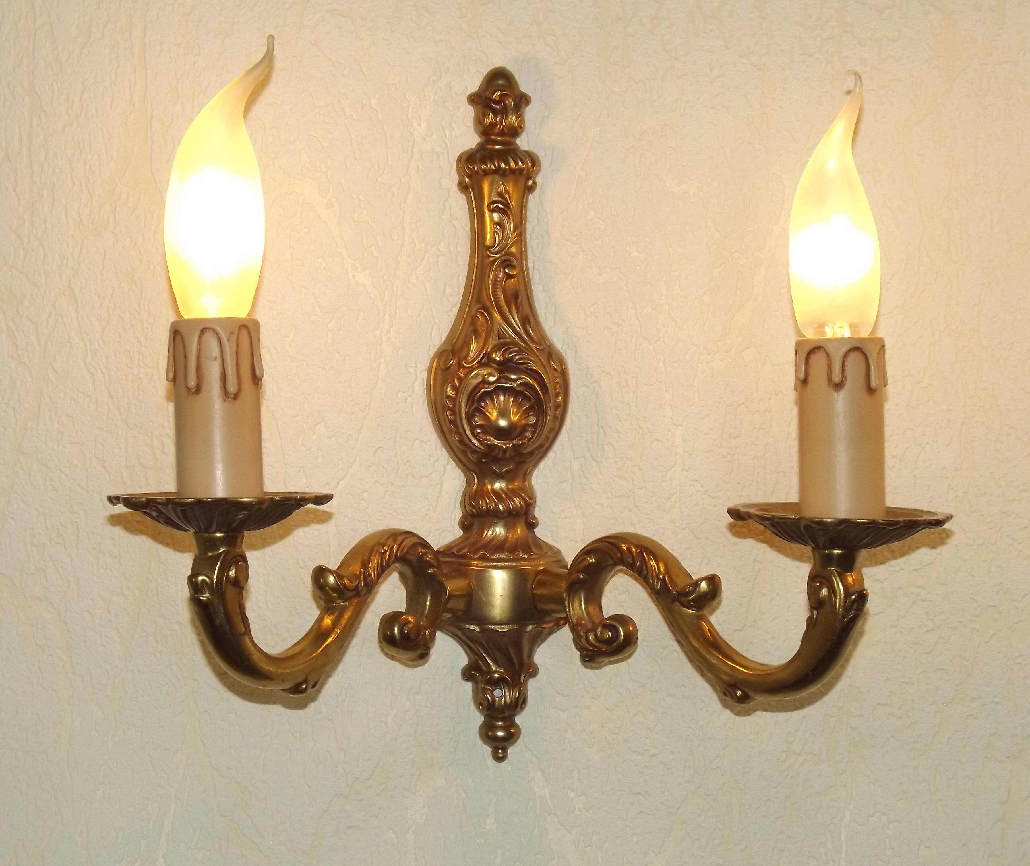 Pair of double wall sconces in bronze in traditional mid-century French style 5163