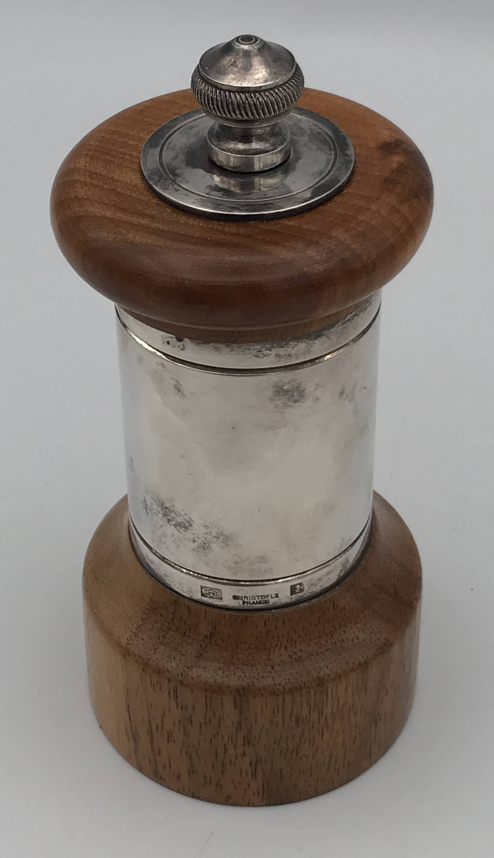 MOULIN à POIVRE, Poivrier Vintage PEUGEOT en BOIS et MÉTAL argenté ORFÈVRERIE CHRISTOFLE